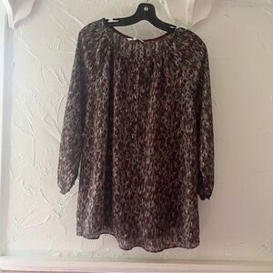 ALFRED SUNG Red and Gray Patterned Blouse